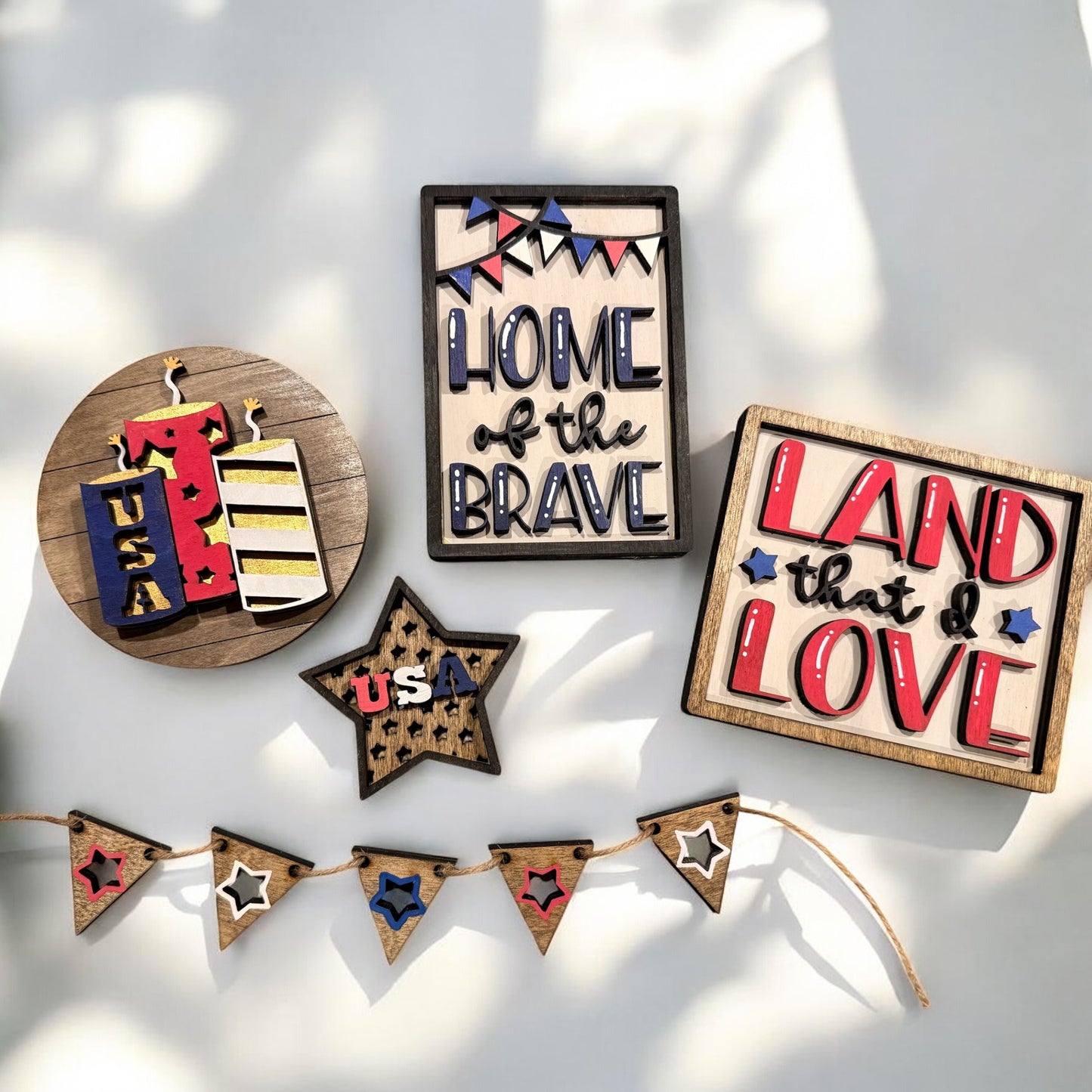 Land That I Love Tier Tray Set