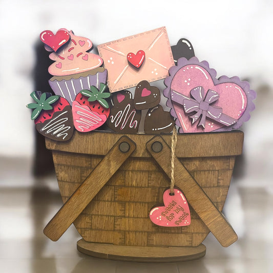 Interchangeable Valentines Theme Decor for Weaved Basket