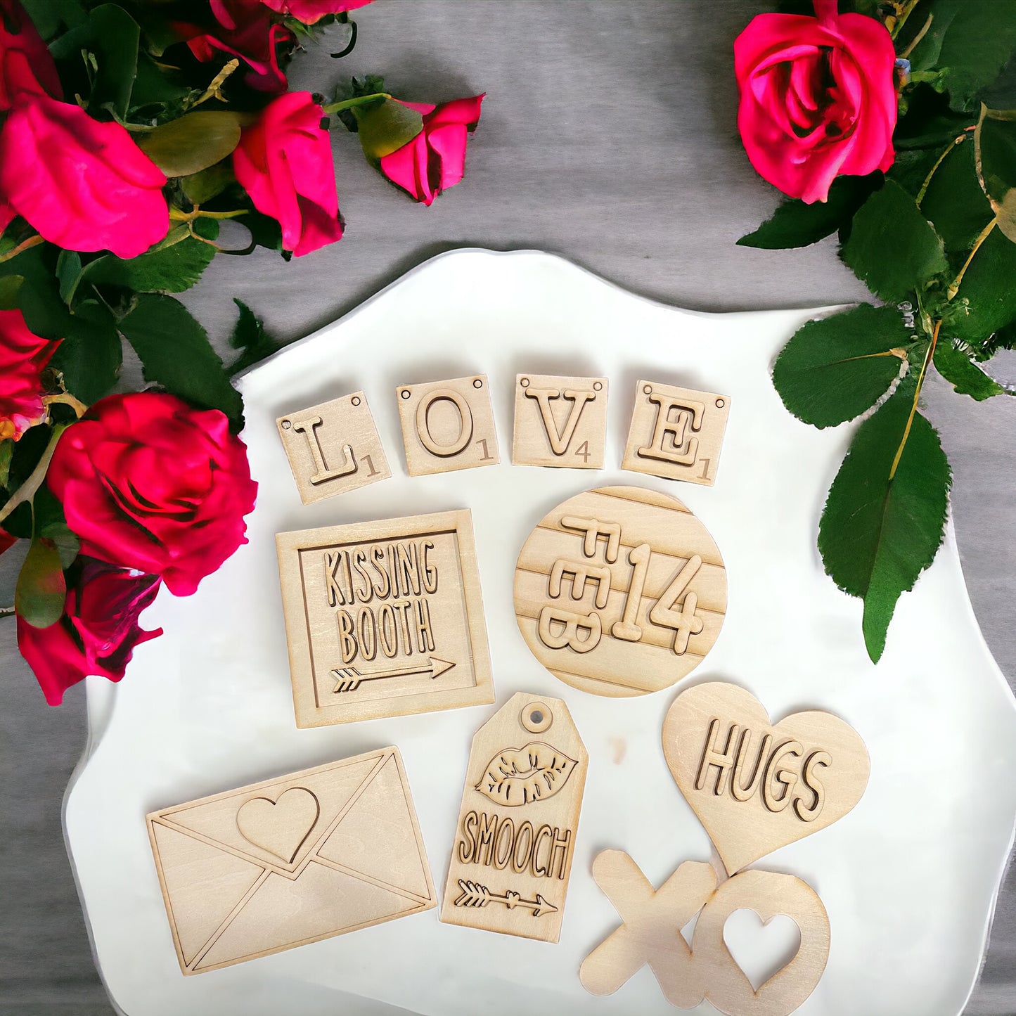 Kissing Booth Tier Tray Set