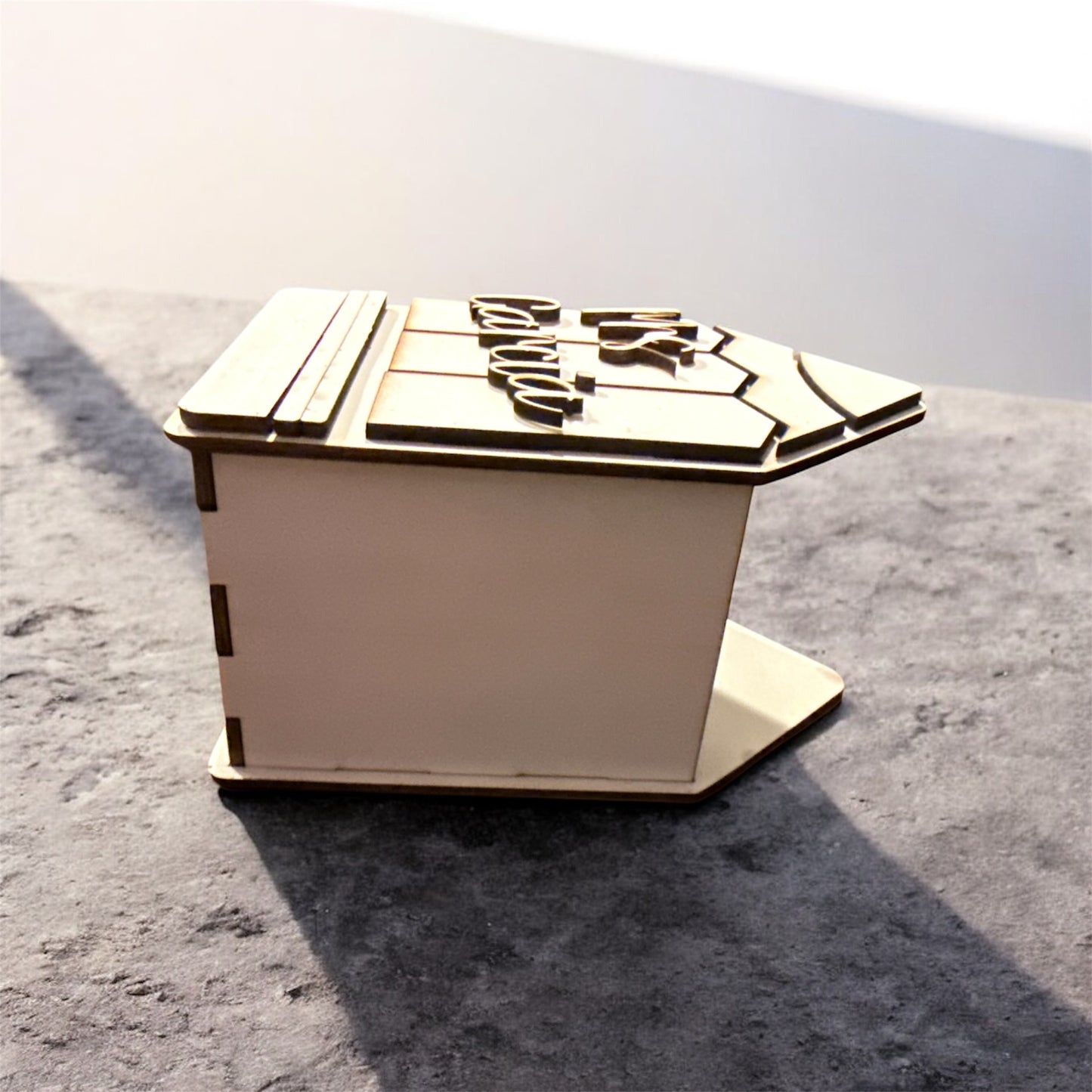 Pencil shaped pencil holder